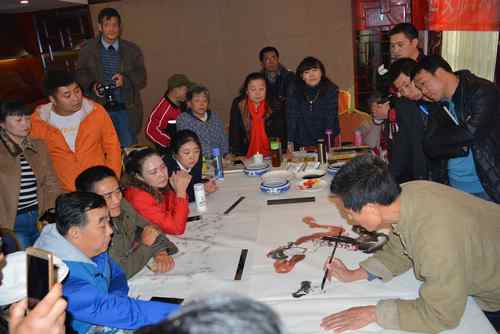 西安市残联成功举办残疾人书画交流笔会活动