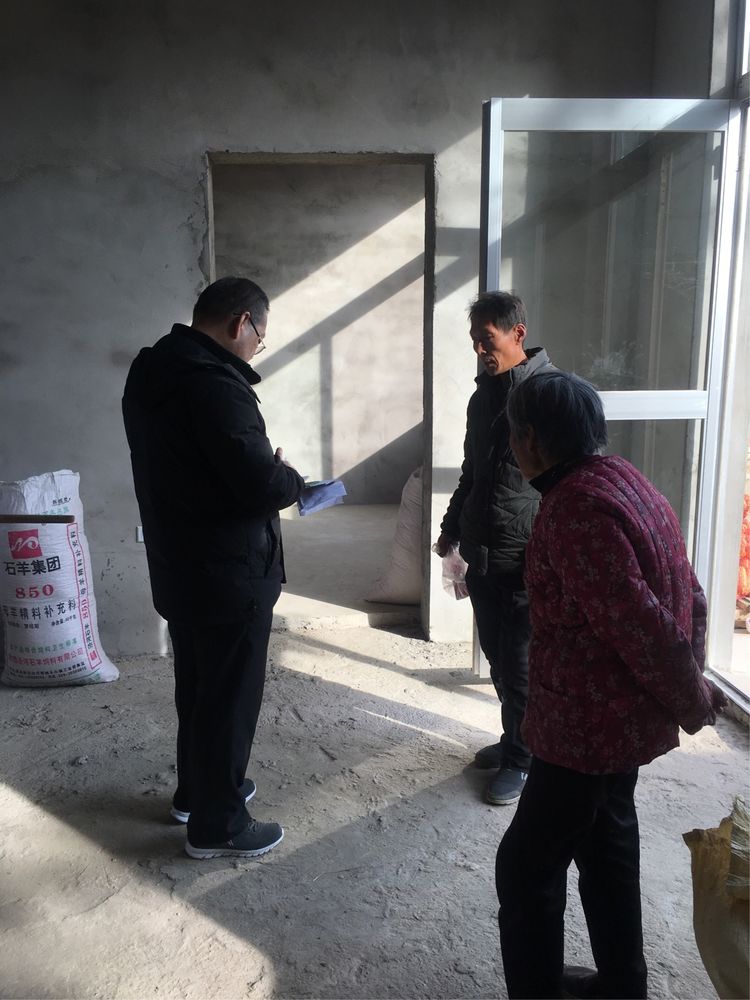 阎良区残联对农村困难残疾人危房改造项目进行验收