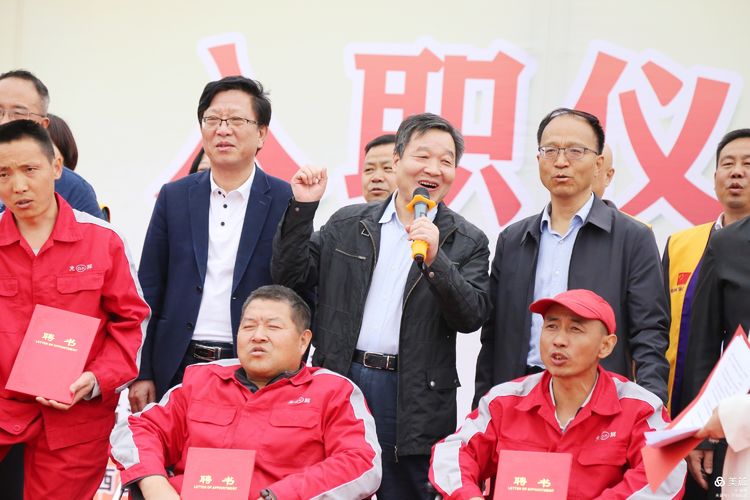 西安：助残日里50位残疾人朋友集中就业