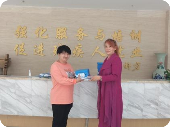 爱心参赛服 助力残疾人职业竞赛——爱心单位向我市残疾人职业技能竞赛选手捐赠参赛服